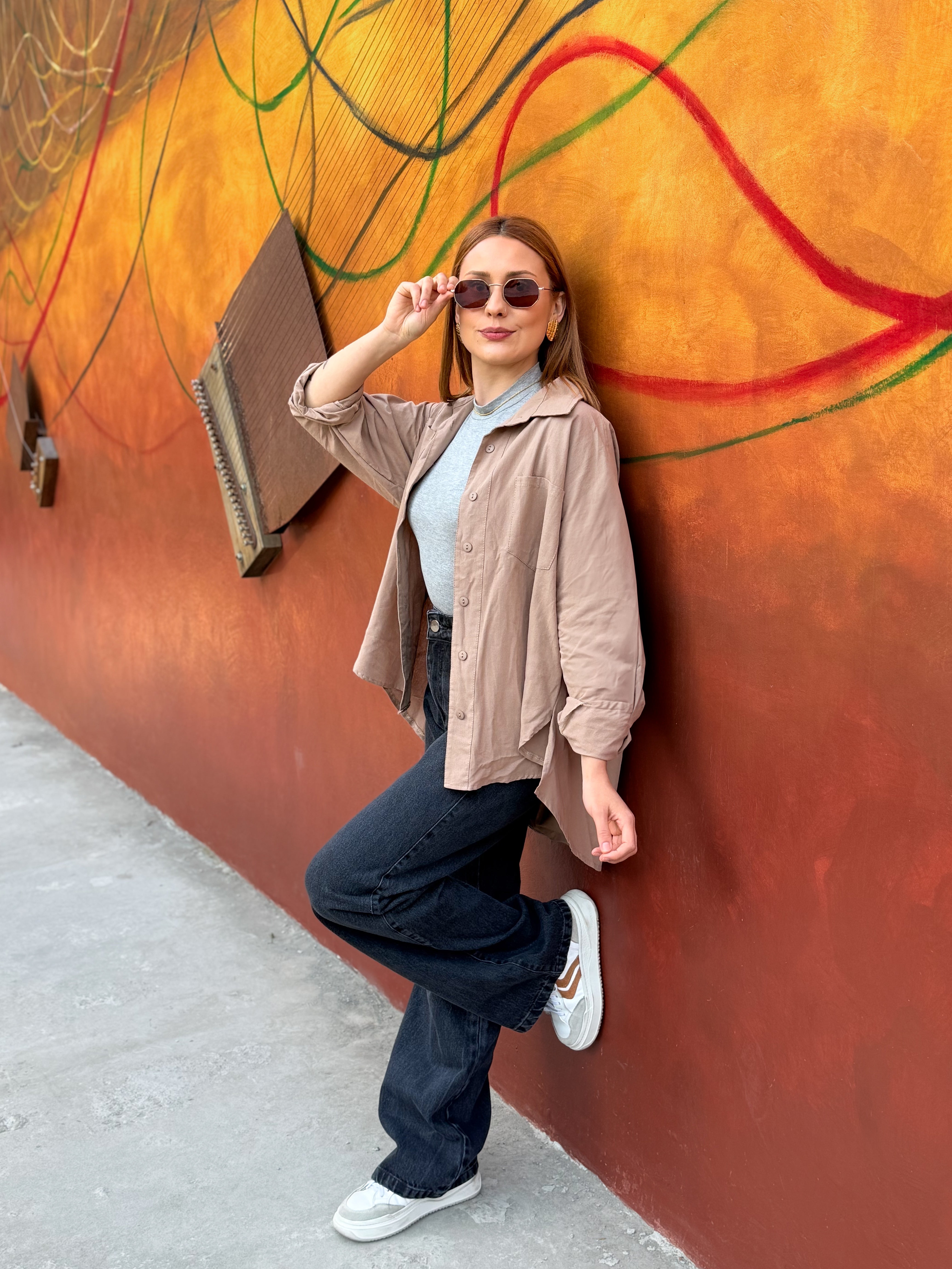 Camisa Oversized com Bolsos Olívia