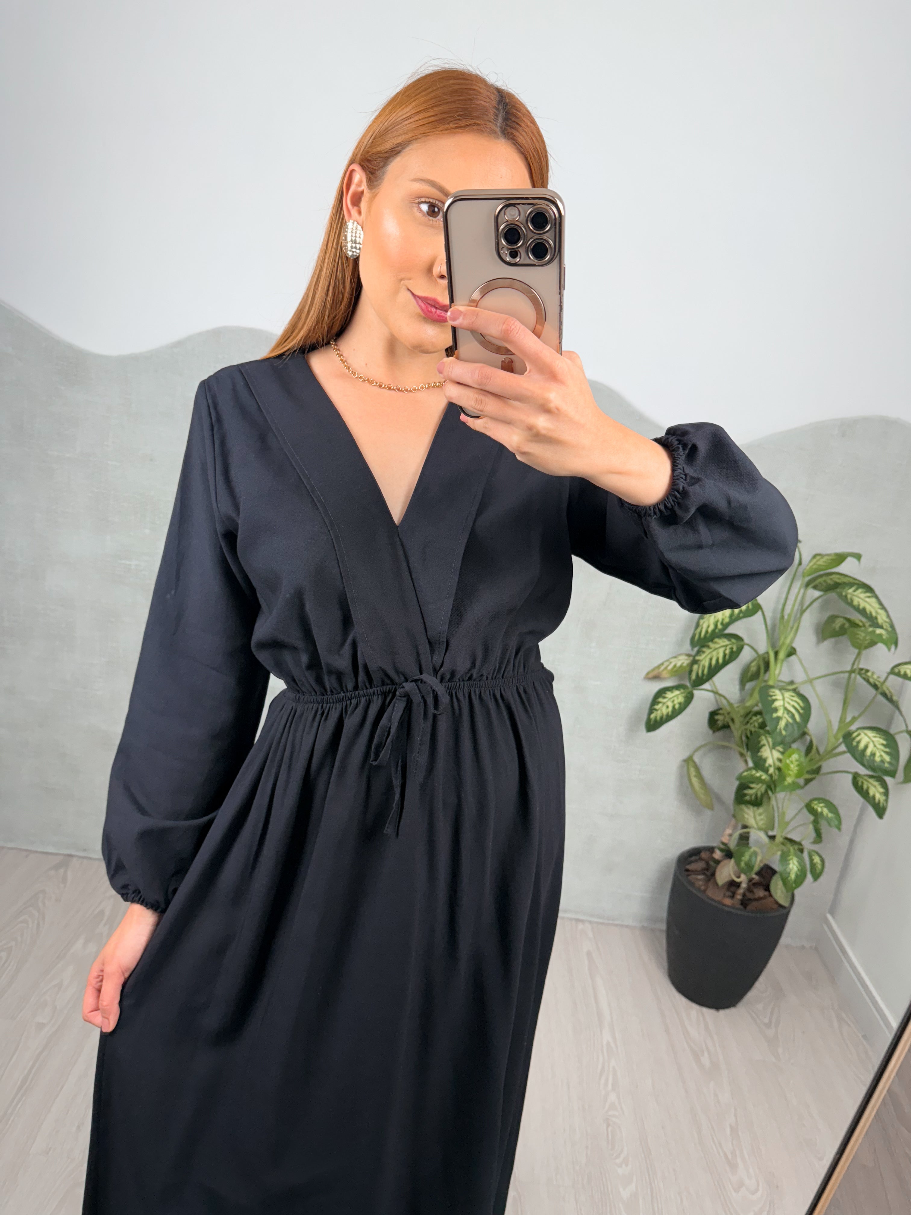 Vestido Longo Manga Longa com Elástico na Cintura