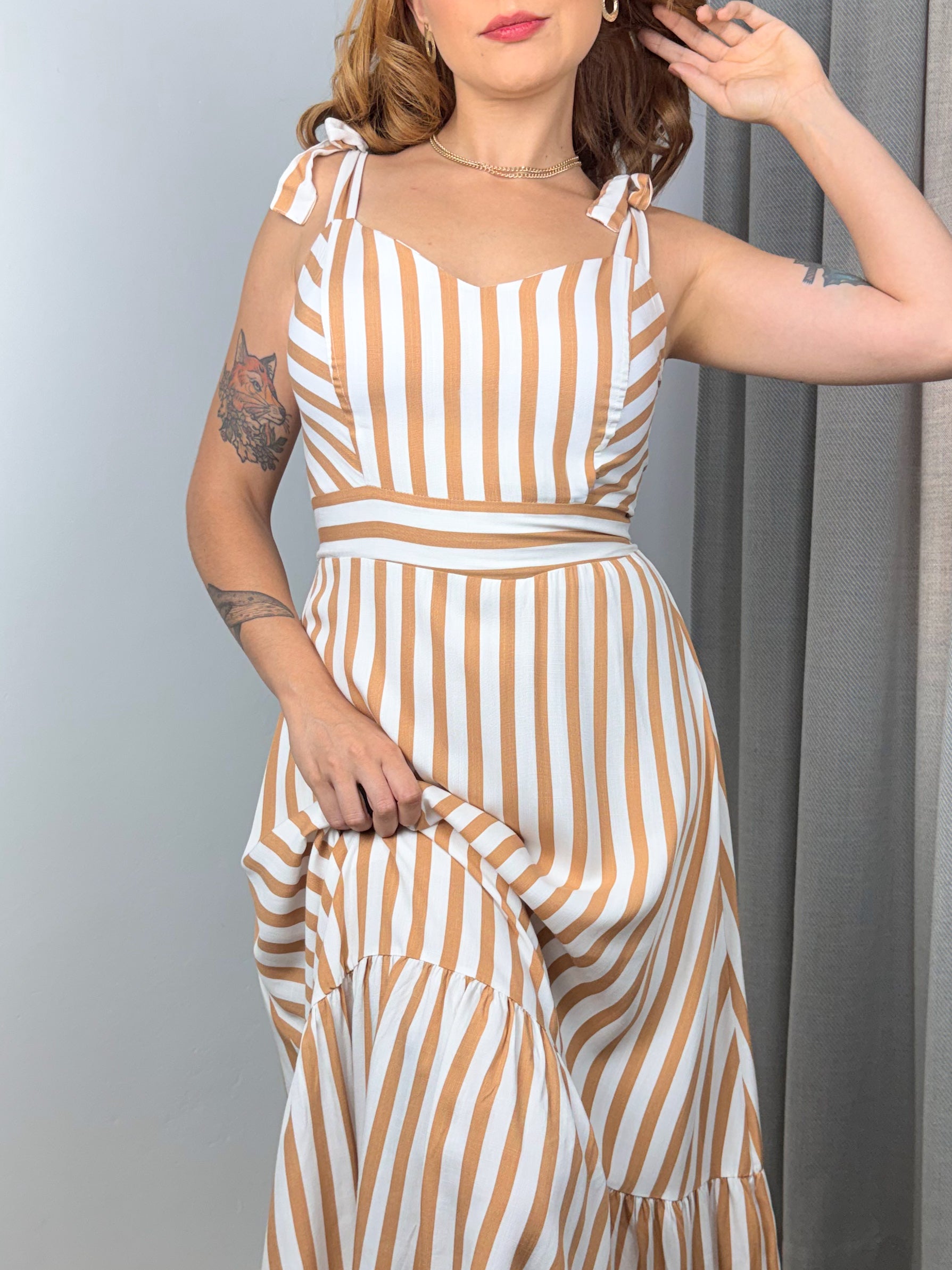 Vestido Listrado Midi Amélia