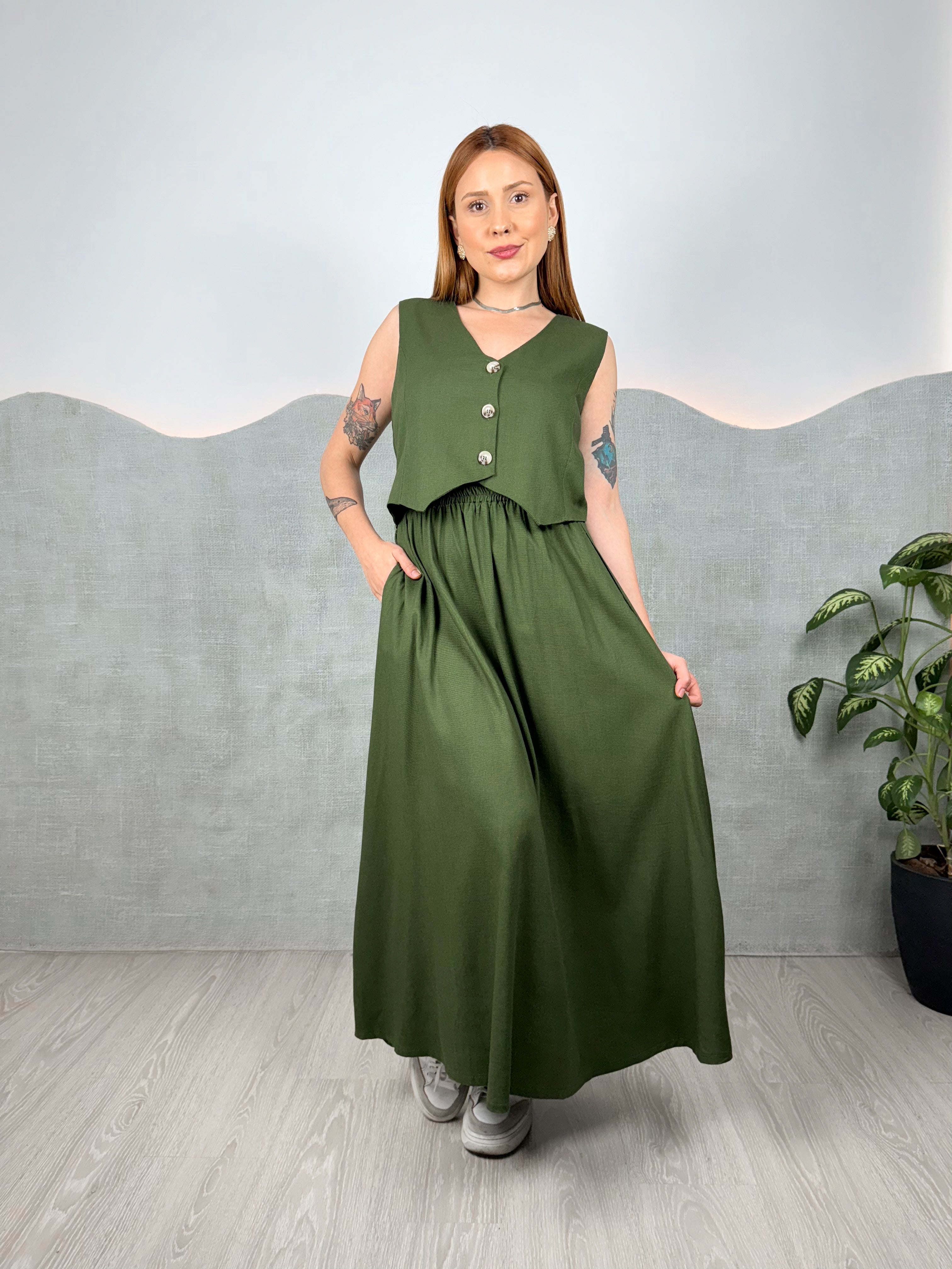 Conjunto de Linho Catarina Colete e Saia