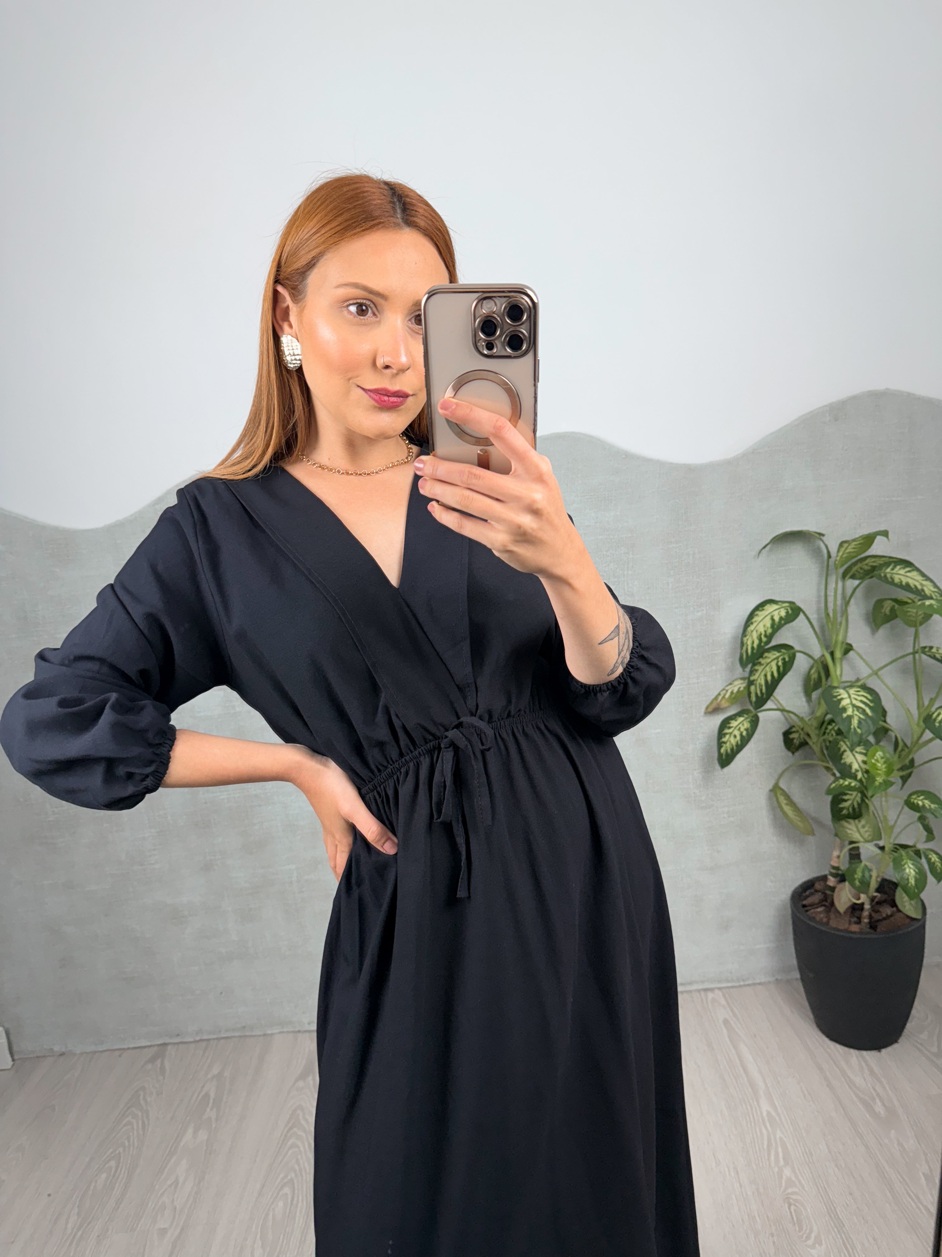 Vestido Longo Manga Longa com Elástico na Cintura