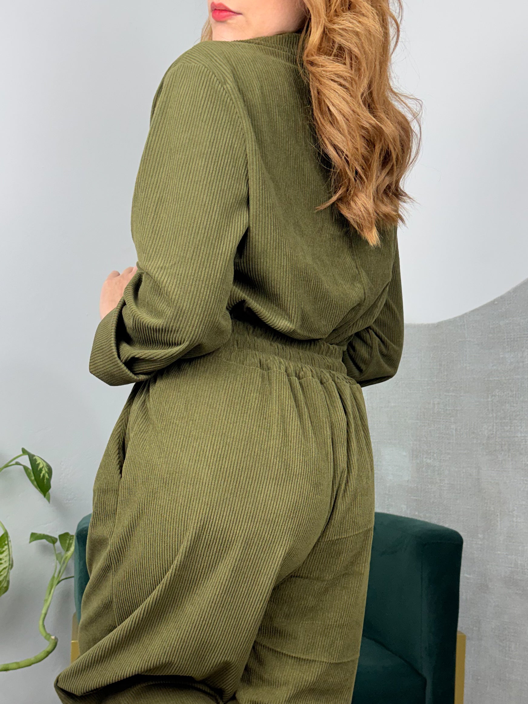 Conjunto Veludo Cotelê Marcela