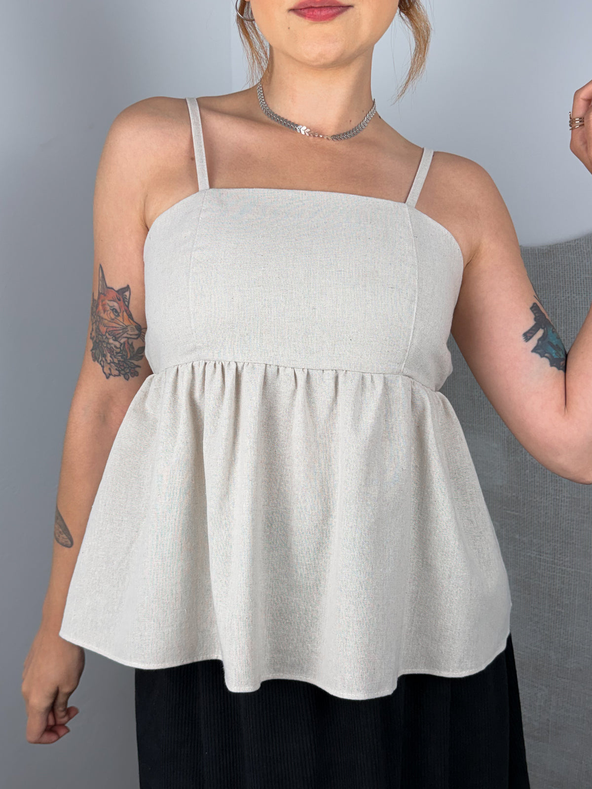 KIT 2 Blusas Bata de Linho por R$99,90