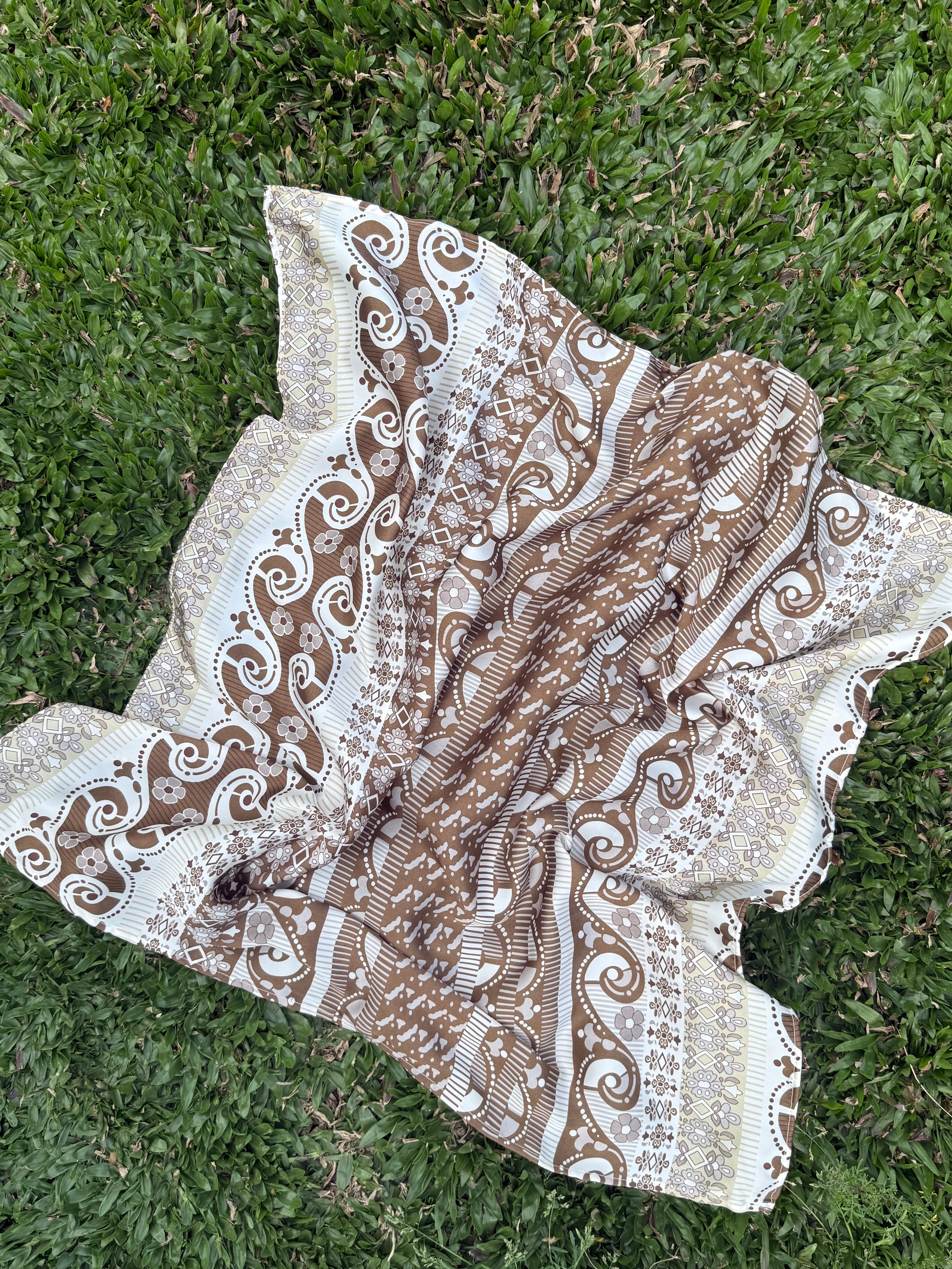 Lenço de Cetim Estampado Exclusivo Hey Guria